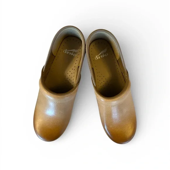 Dansko Professional Honey Distressed Clog size 39 or 8.5/9 | Never Worn - Picture 9 of 9